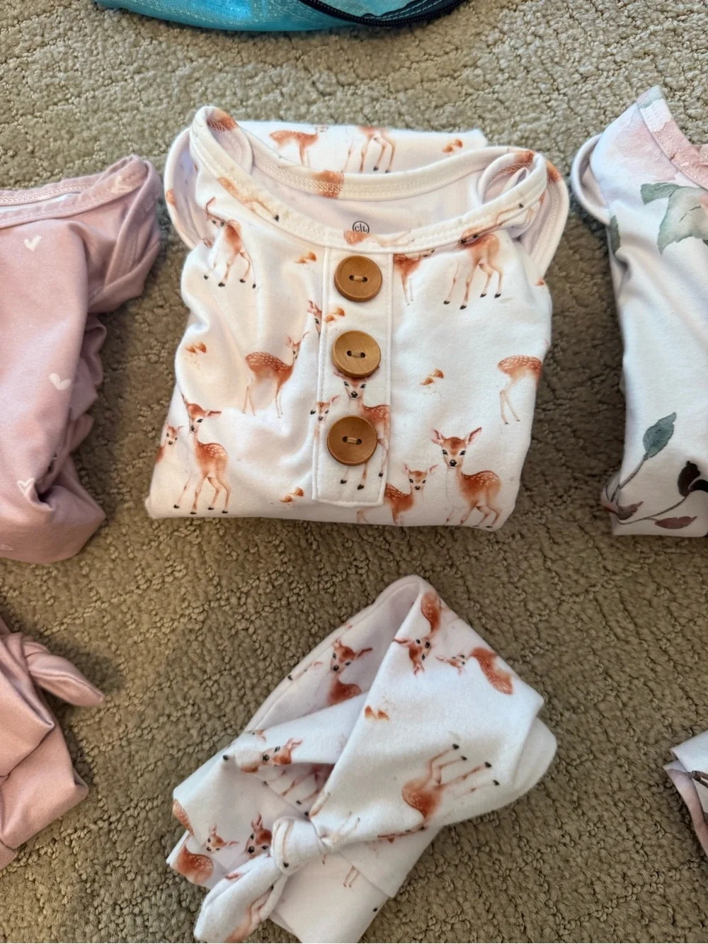 NWOT Set of 3 Caden Lane Gowns